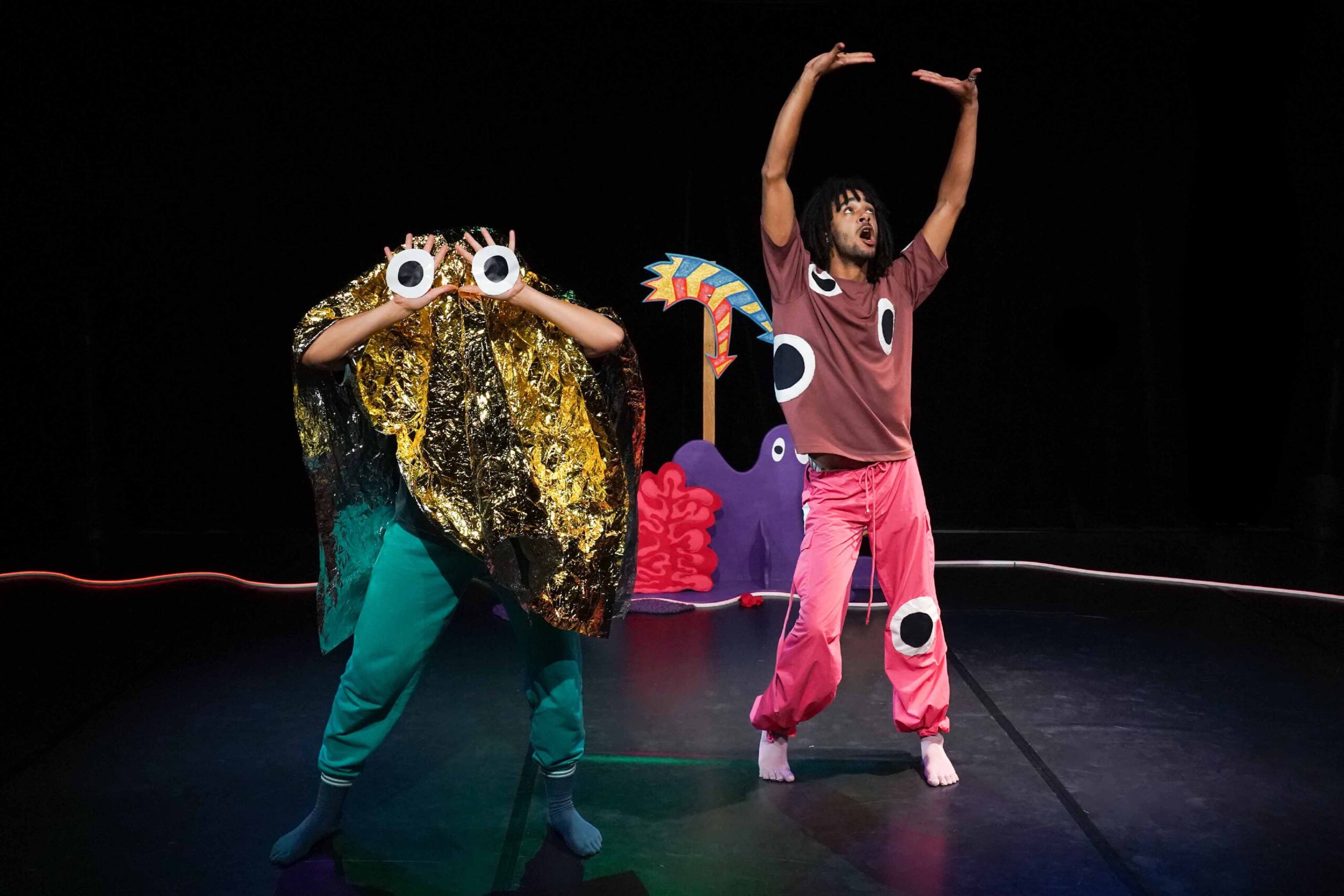 HOST A SHOW ON YOUR PREMISES :
